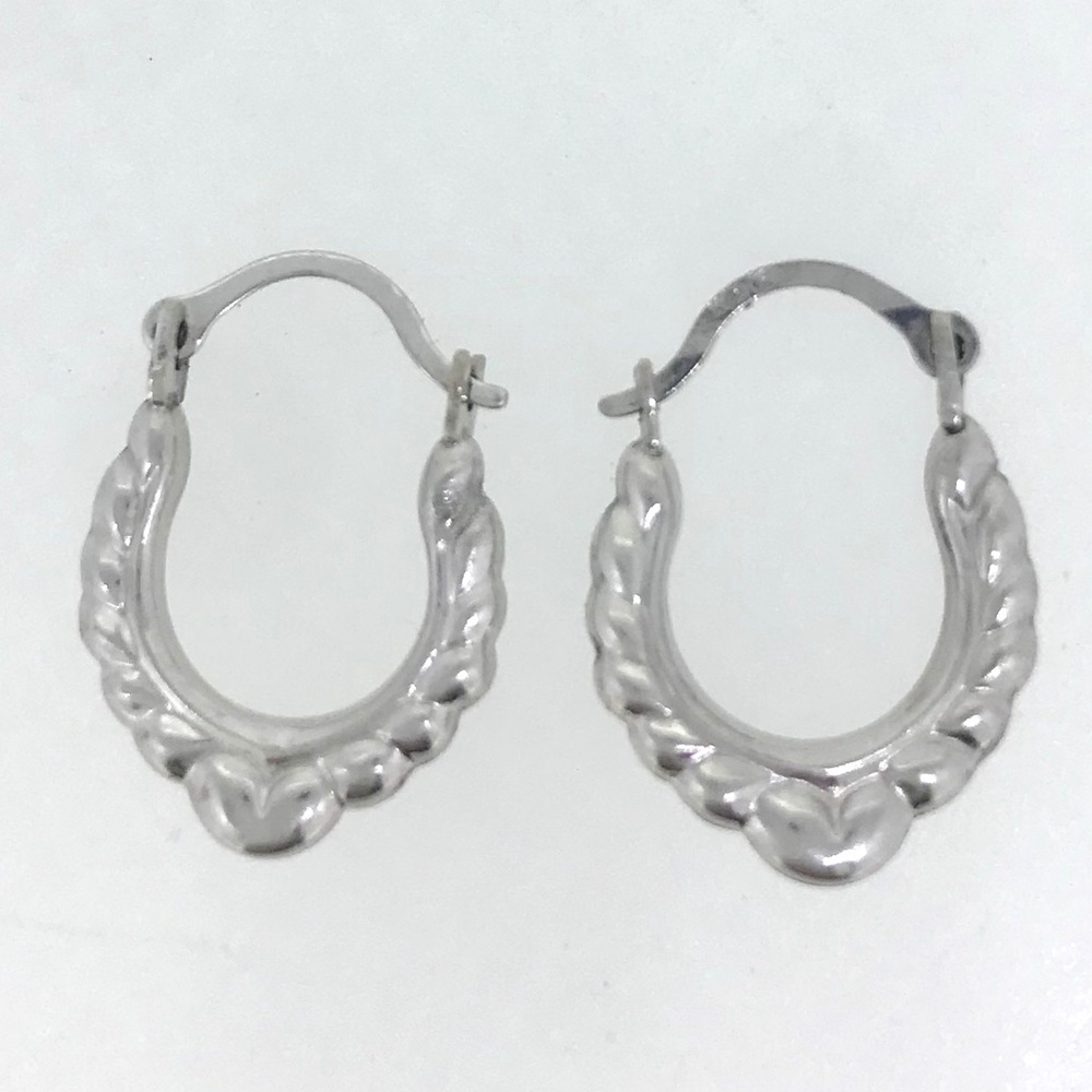 NWT 10 kt white gold 5/8” hoops